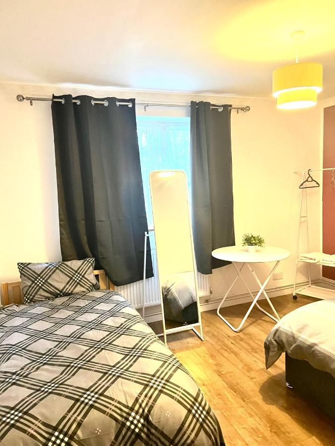 Large Room With Two Bed In Central Londra Exterior foto