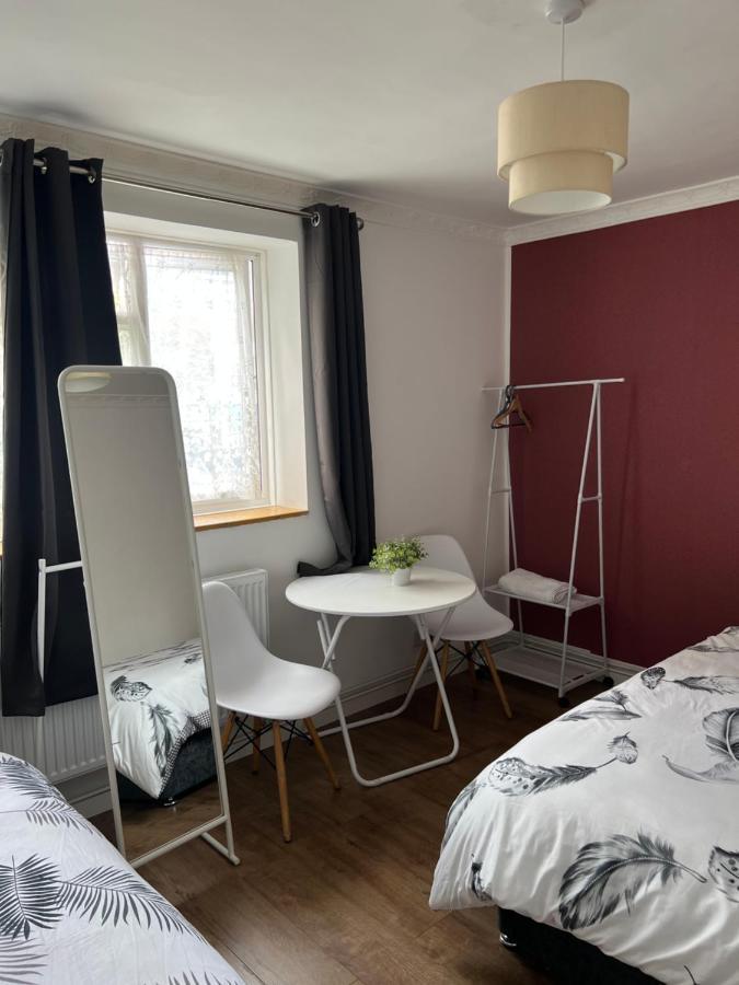 Large Room With Two Bed In Central Londra Exterior foto